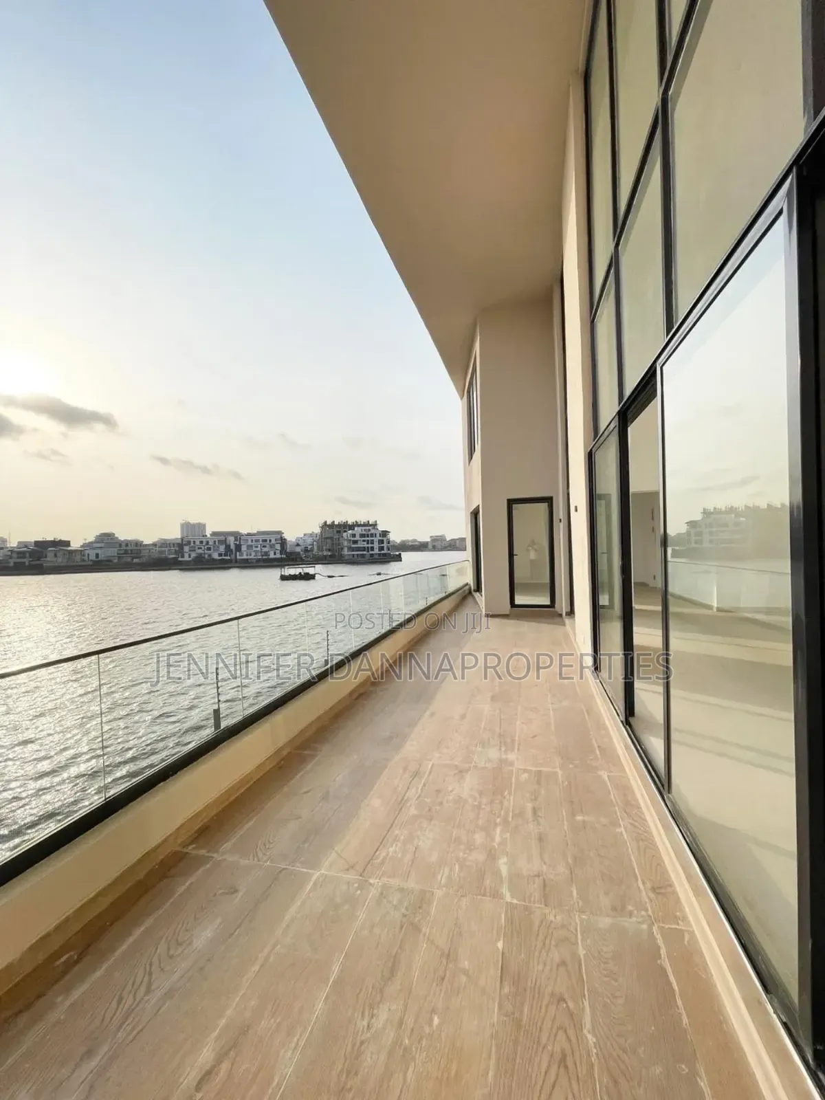 6bdrm Duplex in Banana Island for sale in Banana Island