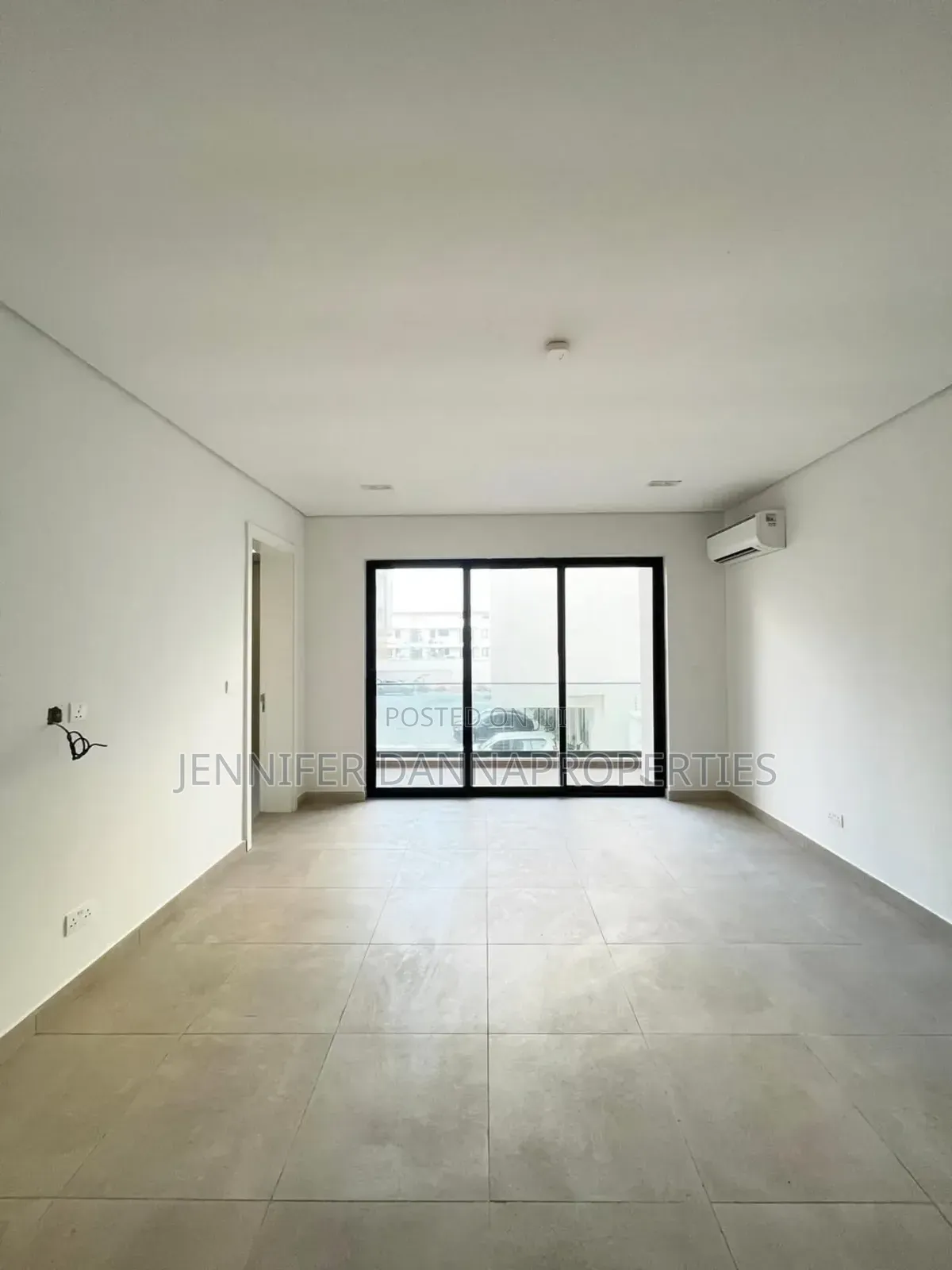6bdrm Duplex in Banana Island for sale in Banana Island