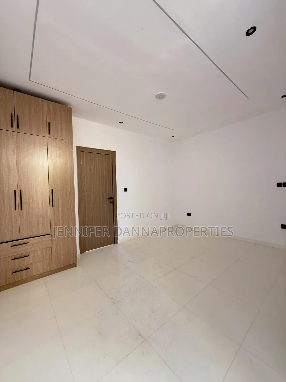 3bdrm Duplex in Sangotedo for sale in Sangotedo