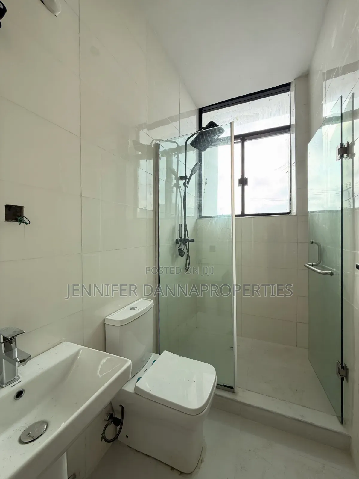 3bdrm Duplex in Sangotedo for sale in Sangotedo