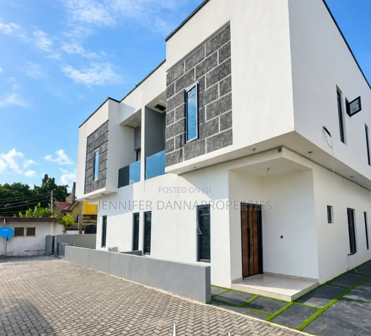 4bdrm Duplex in Sangotedo for sale in Sangotedo