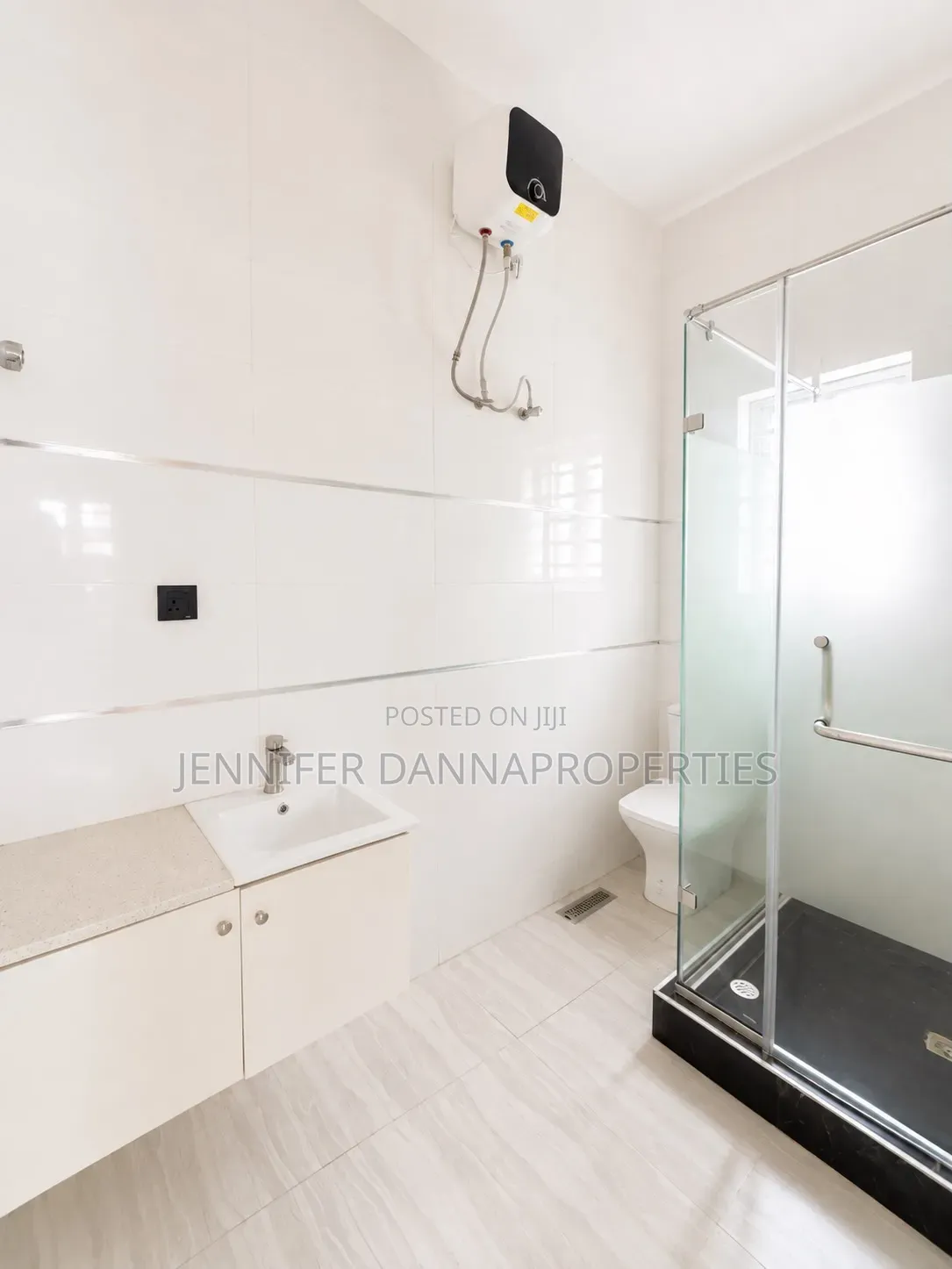 6bdrm Duplex in Sangotedo for sale in Sangotedo