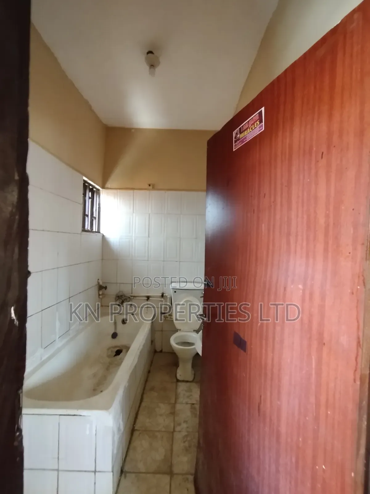 3bdrm Block of Flats in Area 1 for rent in Area 1