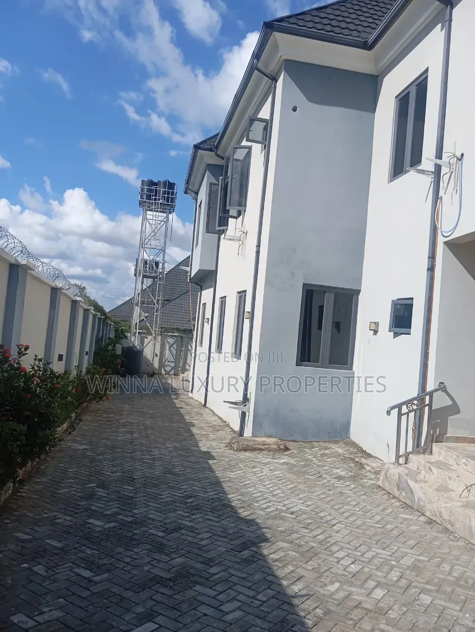 5bdrm Duplex in Sahara Estate, Galadimawa for rent in Galadimawa
