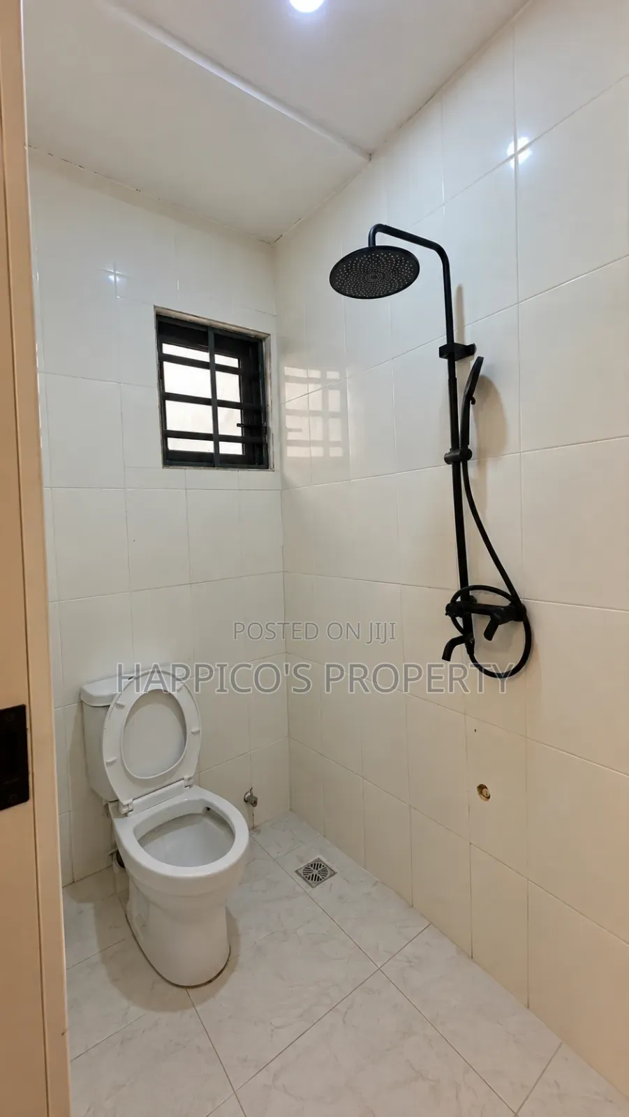 1bdrm Block of Flats in Ilaje, Bariga / Shomolu for rent in Bariga / Shomolu