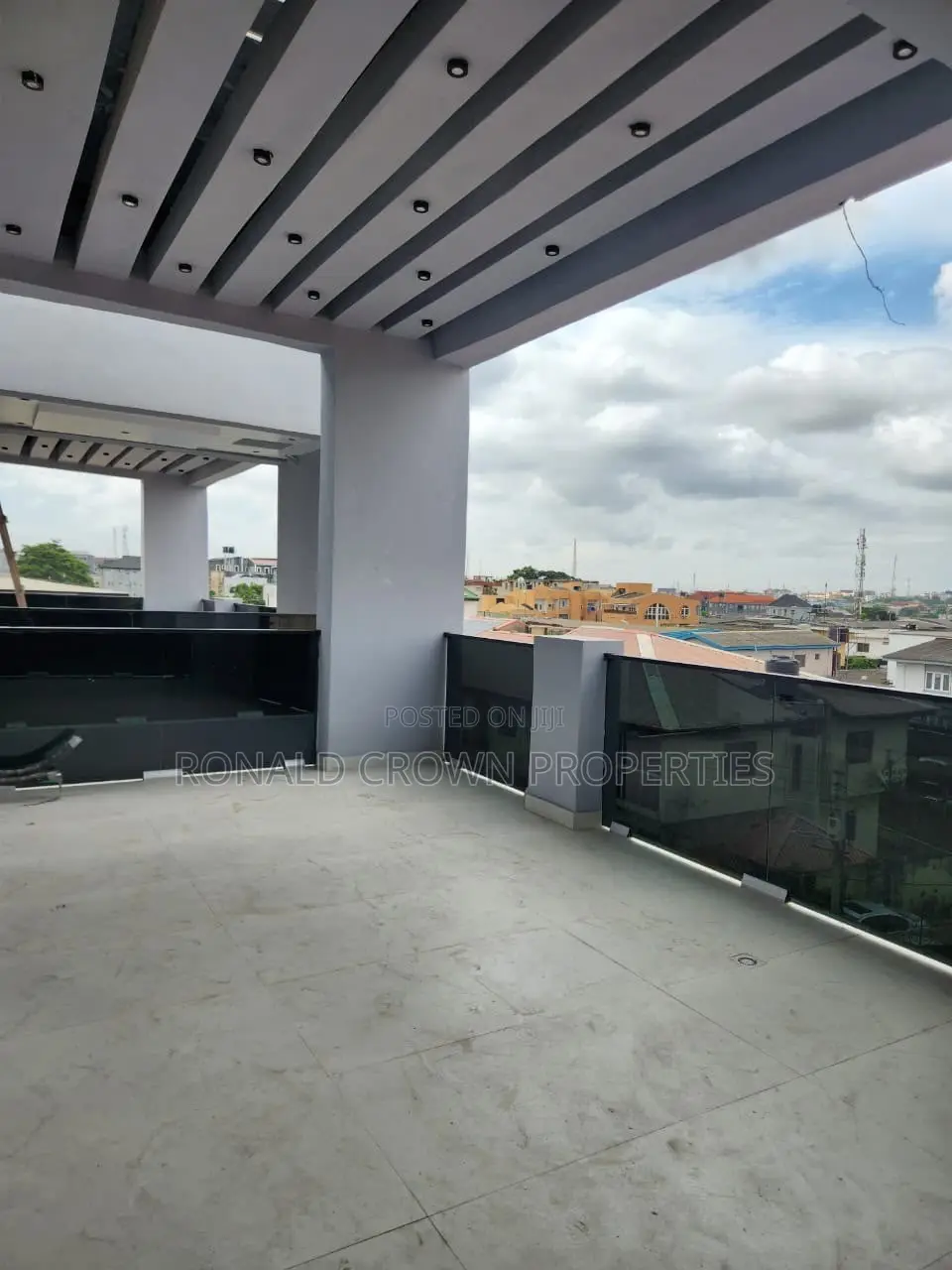 5bdrm Duplex in Opebi for sale in Opebi