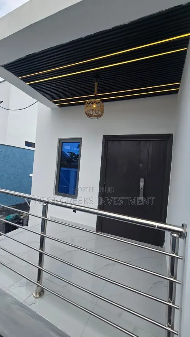 3bdrm Bungalow in Adetokun, Eleyele for sale in Eleyele