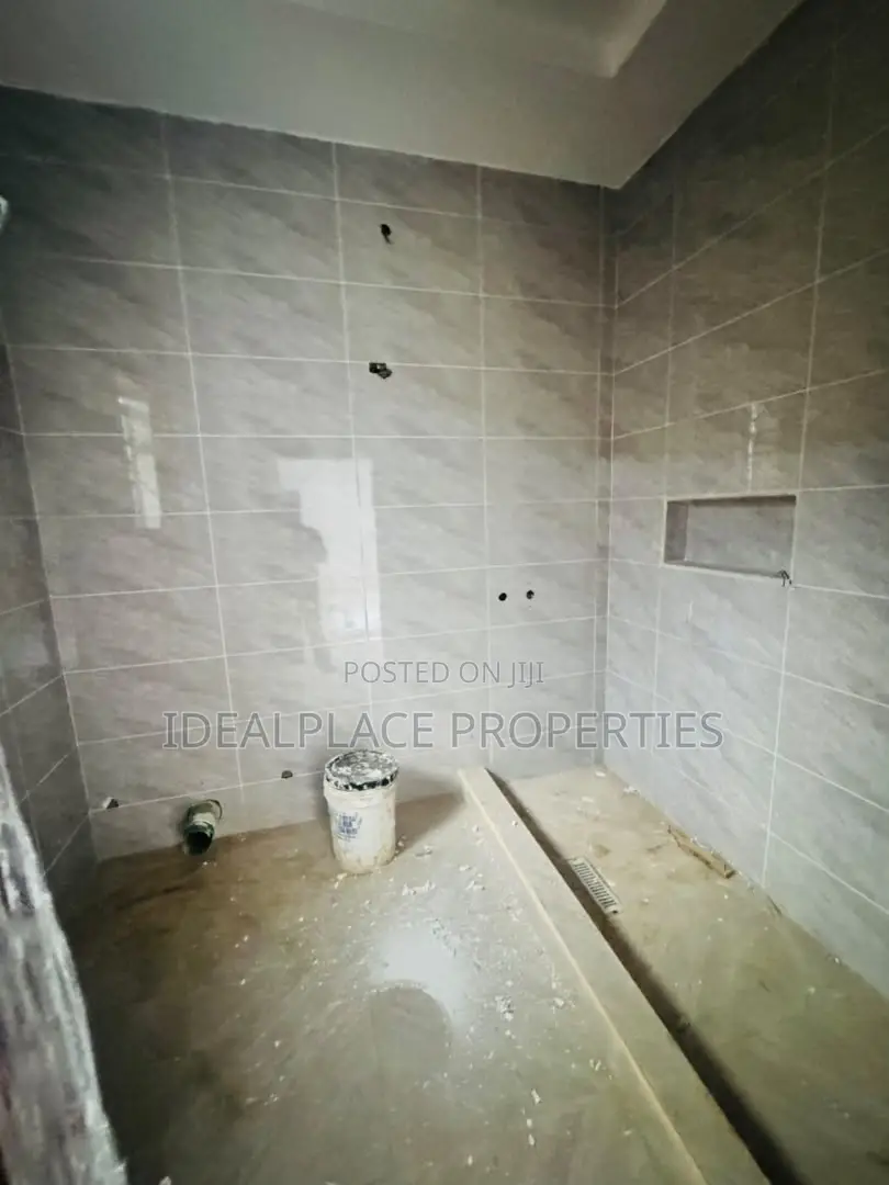 4bdrm Duplex in Ogba for sale in Ogba