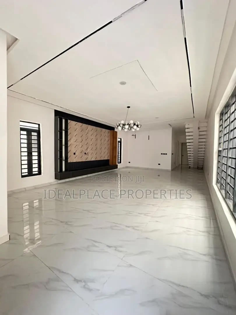 5bdrm Duplex in VGC / Ajah for sale in VGC / Ajah