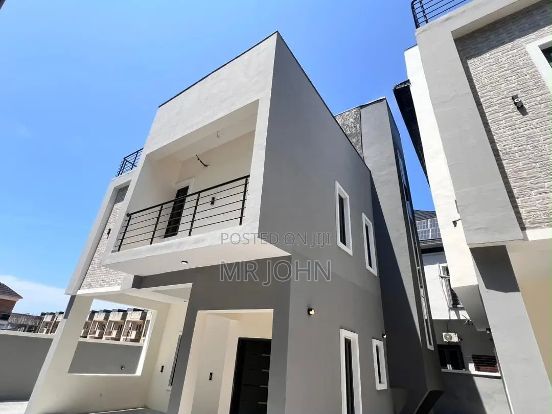 4bdrm House in Orchid Road Owo Pr, Lekki for rent in Lekki