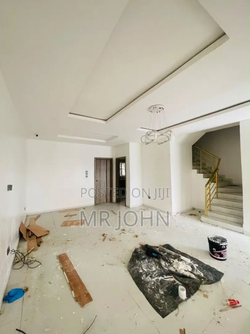 4bdrm Duplex in Orchid Road Owo Pr, Lekki for rent in Lekki