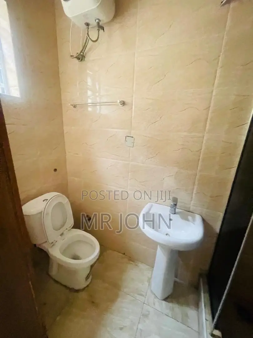 4bdrm Duplex in Orchid Road Owo Pr, Lekki for rent in Lekki