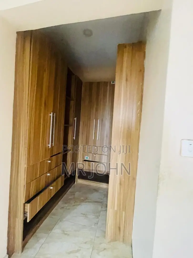 4bdrm Duplex in Orchid Road Owo Pr, Lekki for rent in Lekki
