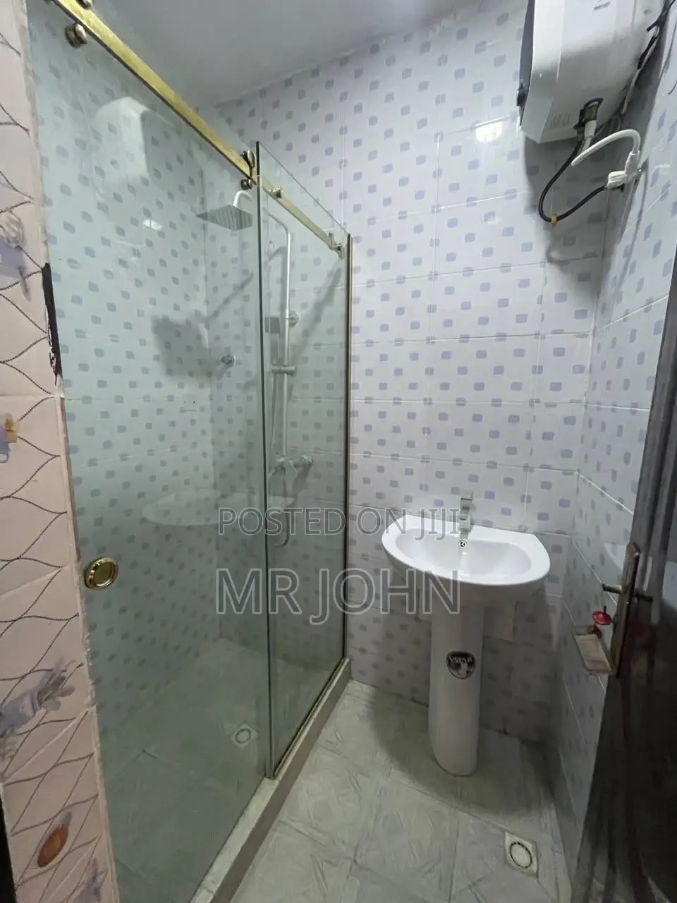 2bdrm Apartment in New Road Owo Pr, Lekki for rent in Lekki