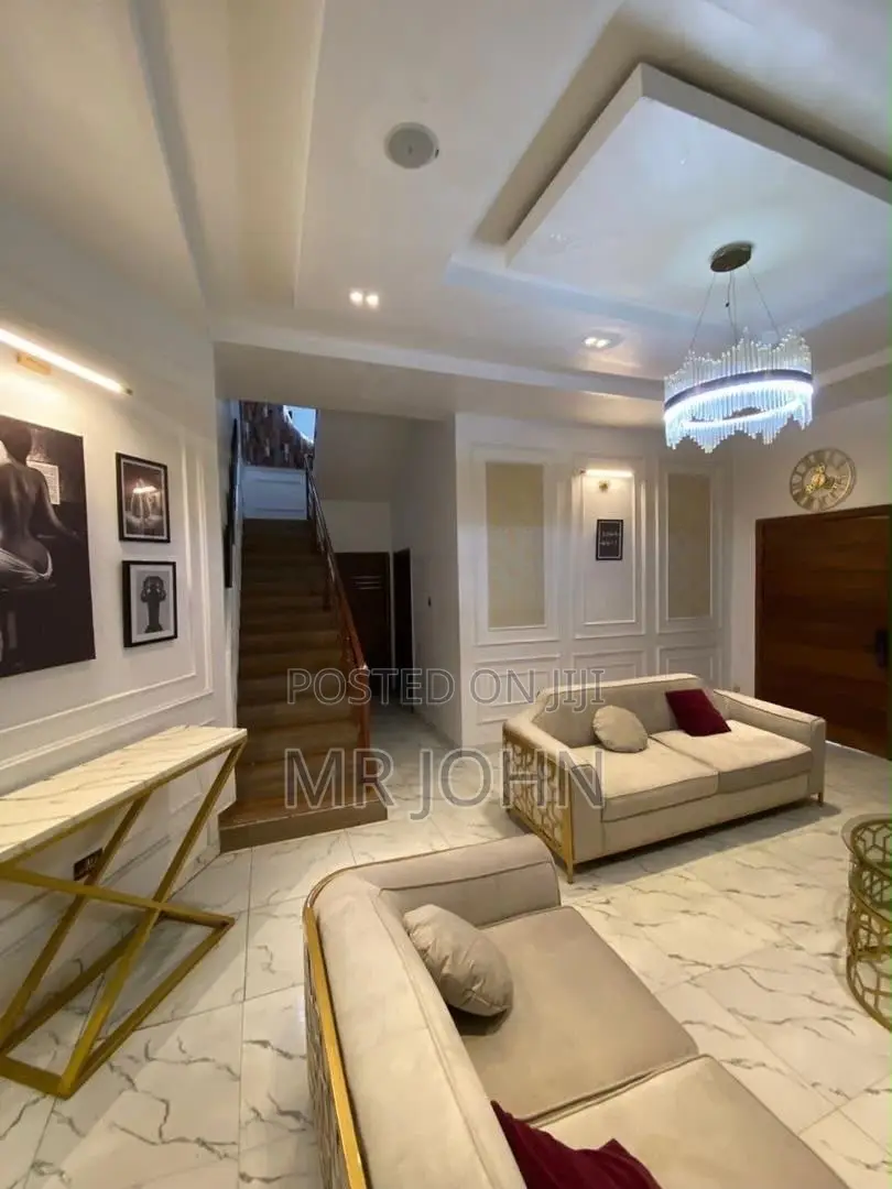 4bdrm Duplex in Ikate Owo Pr, Lekki for rent in Lekki