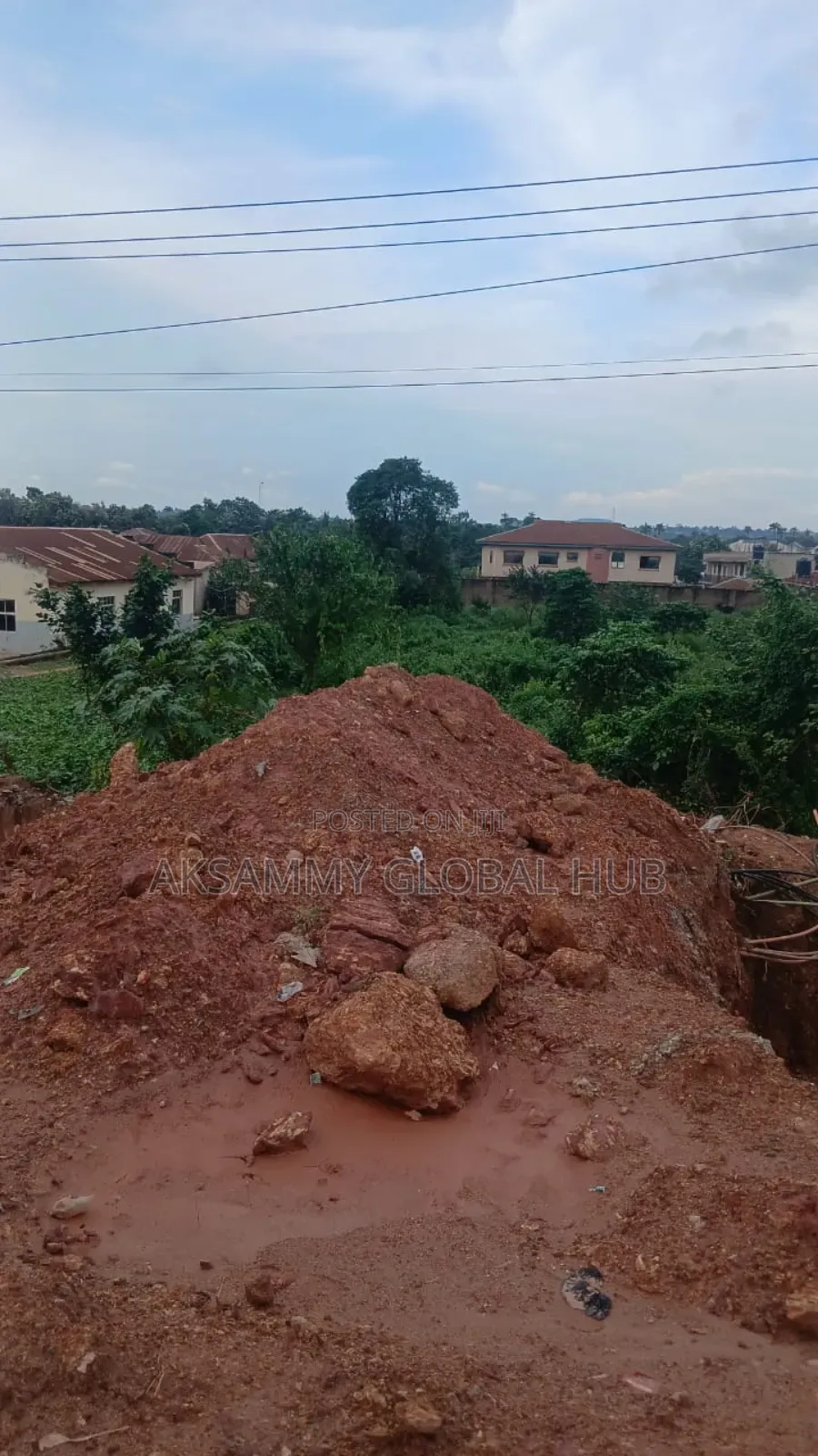 3000 SQM for Sale at Lagos Ibadan Express Way. Facing Main Road in Ibadan