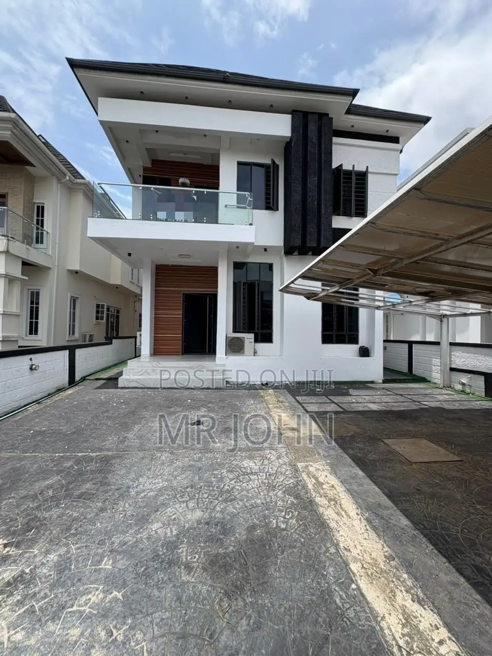 5bdrm House in Ikota Villa Owo Pr, Lekki for rent in Lekki