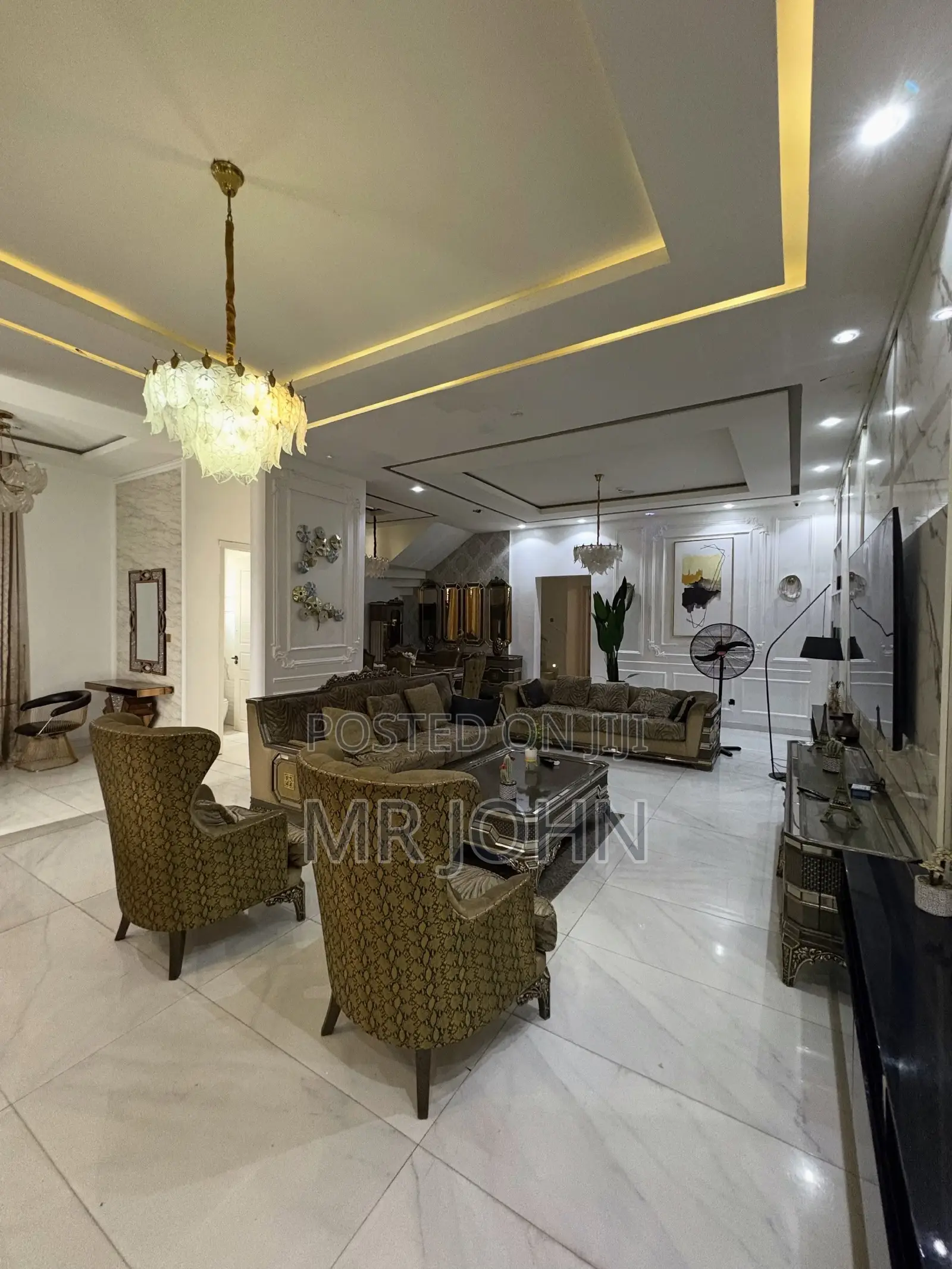 5bdrm House in Ikota Villa Owo Pr, Lekki for rent in Lekki