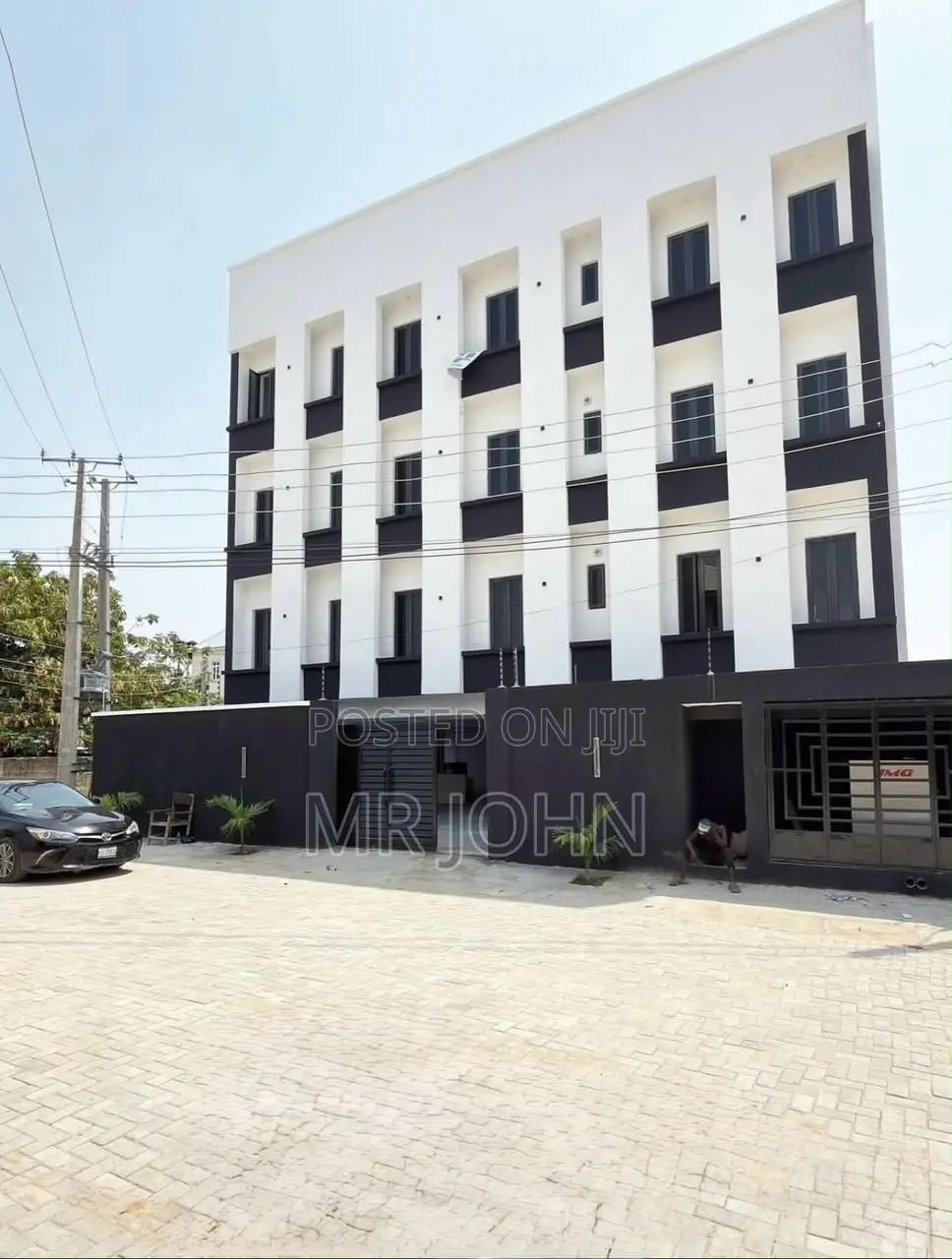 3bdrm Apartment in Ikate Owo Pr, Lekki for rent in Lekki