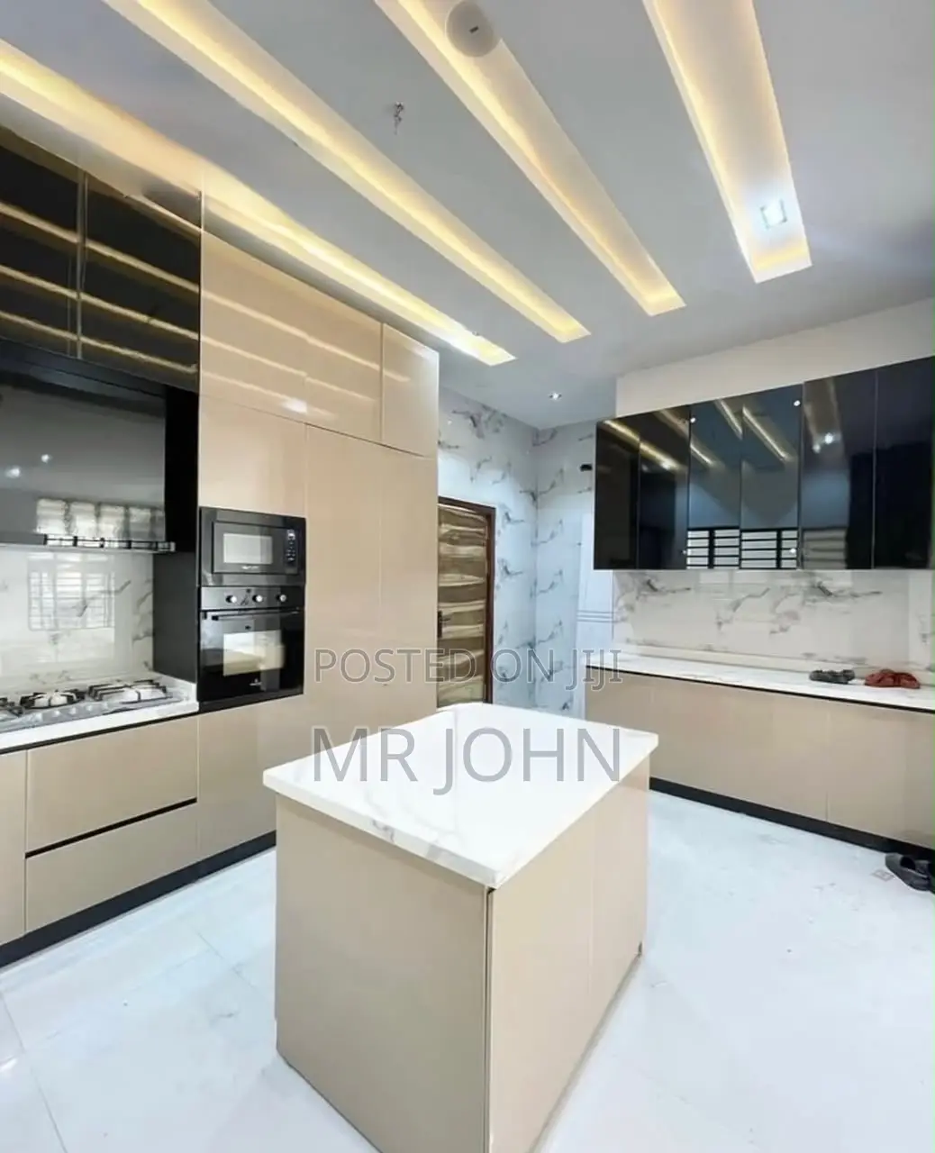 4bdrm Mansion in 2Nd Toll Gate Owo Pr, Lekki for rent in Lekki