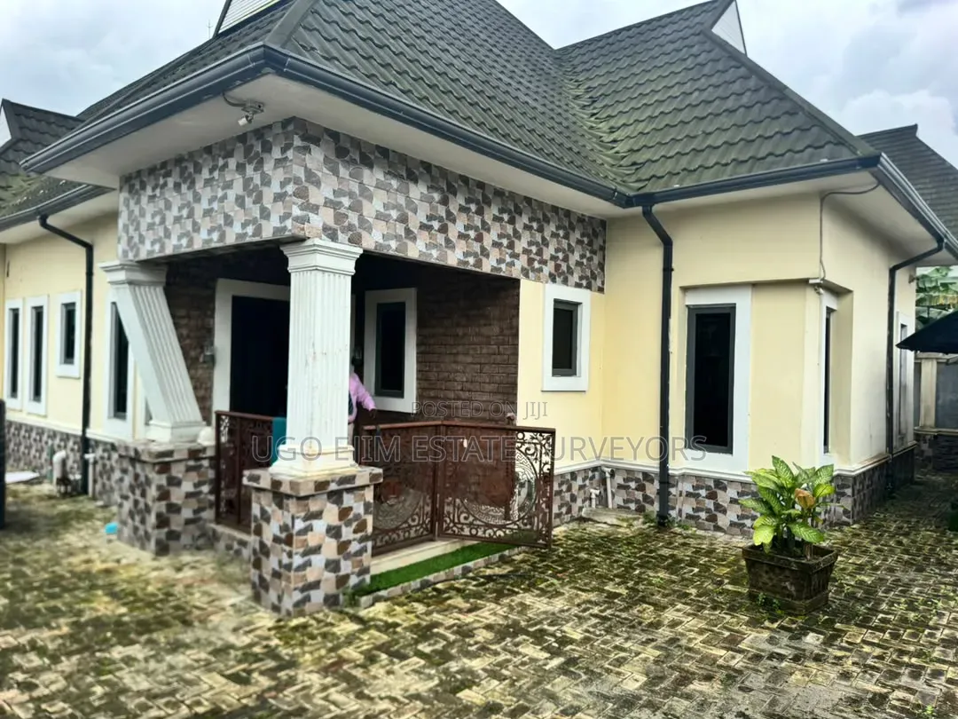 5bdrm Bungalow in New Haven Estate, Port-Harcourt for sale in Port-Harcourt