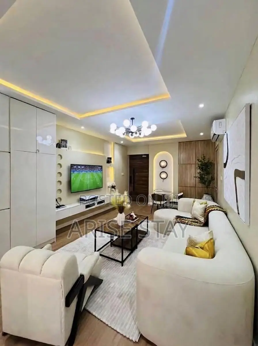 Cozy 1-Bedroom Shortlet With Pool, Gym Ps5 | Ikate Lekki in Ikate