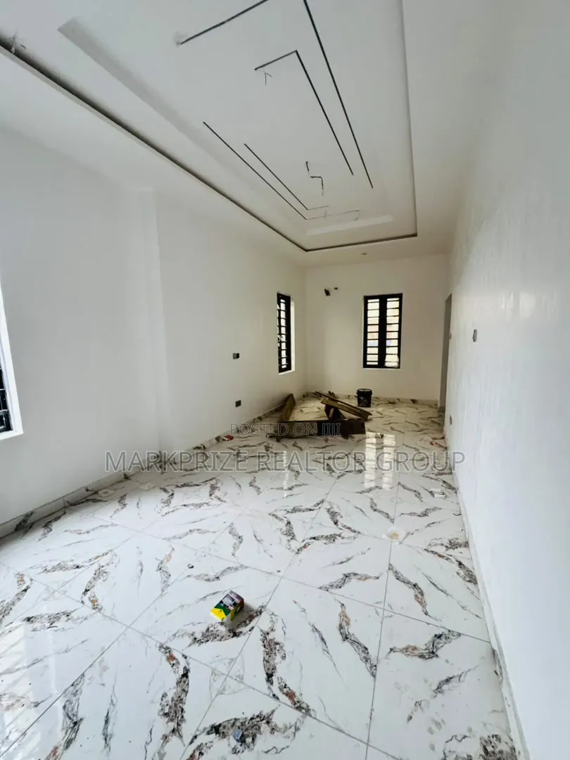 4bdrm Duplex in Ogba Ikeja Lagos for sale in Ogba Industrial Estate
