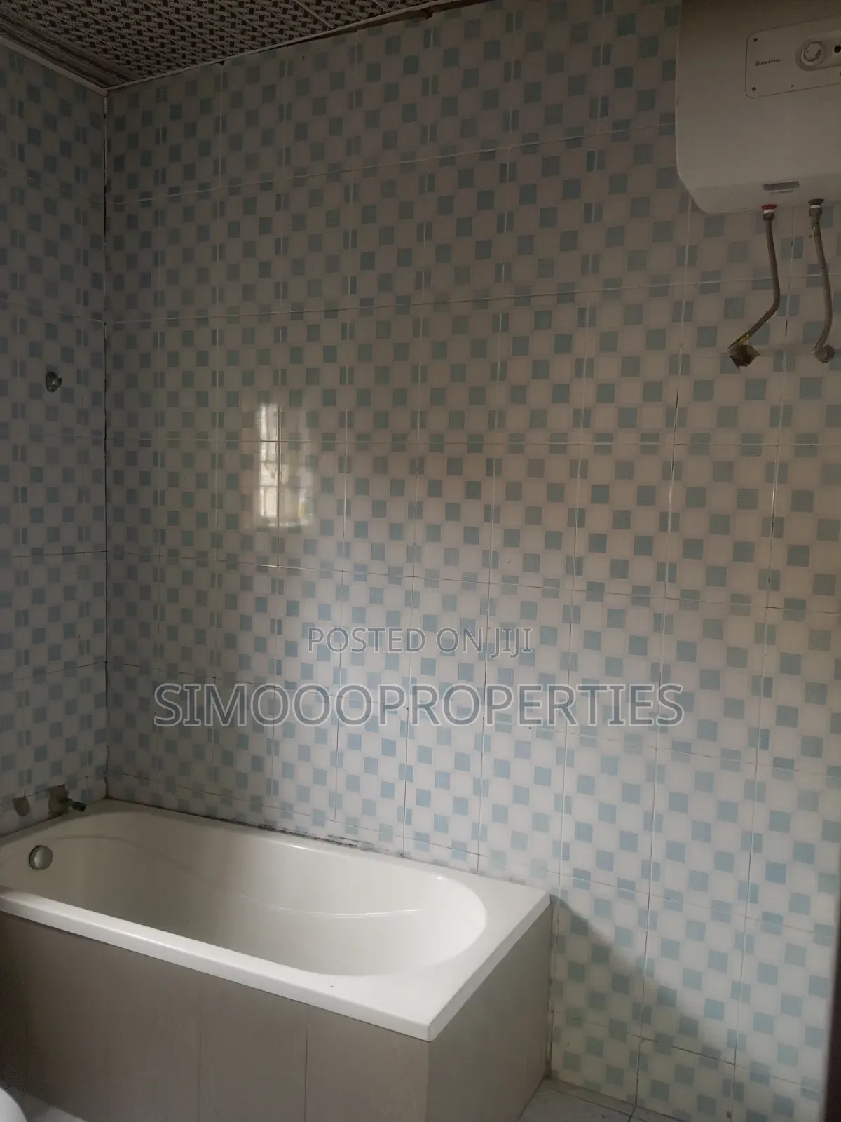 4bdrm Bungalow in Ogunfayo, Awoyaya for sale in Awoyaya