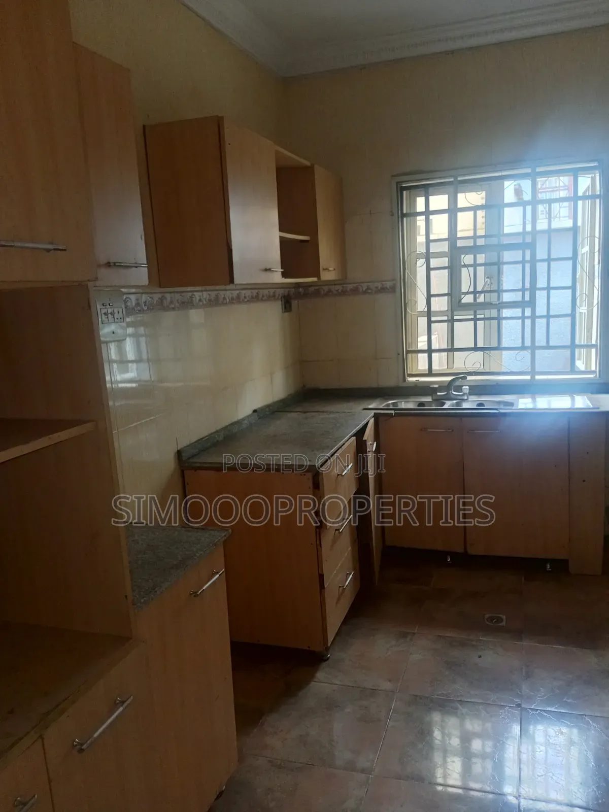 3bdrm Block of Flats in Mobile Road, Off Lekki-Epe Expressway for rent in Off Lekki-Epe Expressway