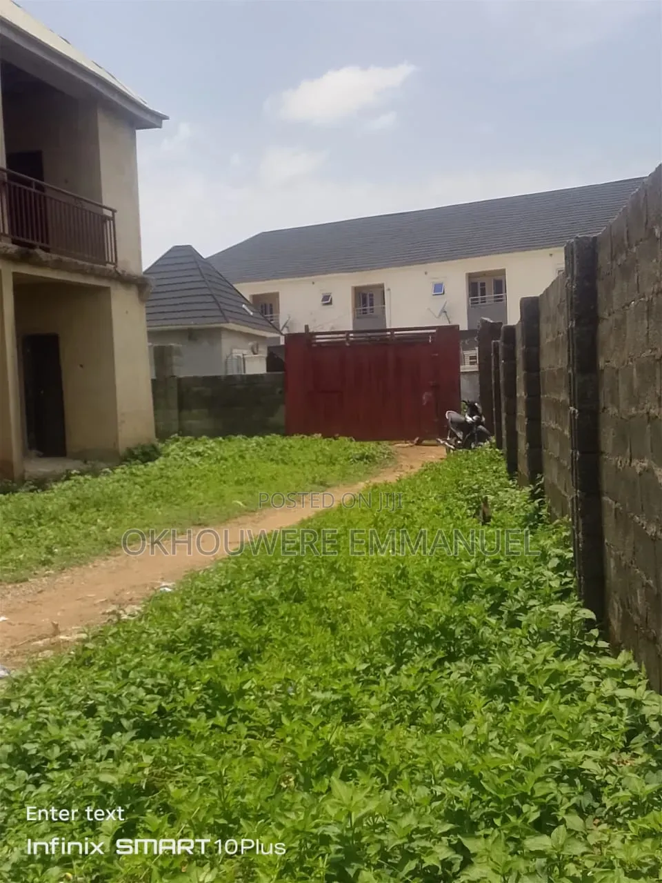 16bdrm Apartment in Kuje, Zaria for sale in Zaria