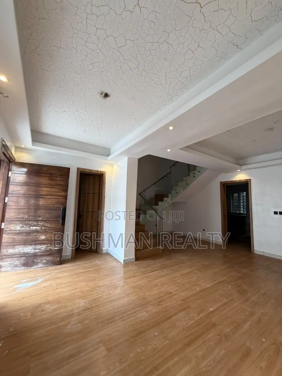 4bdrm Duplex in Lekki Phase 1 for rent in Lekki Phase 1