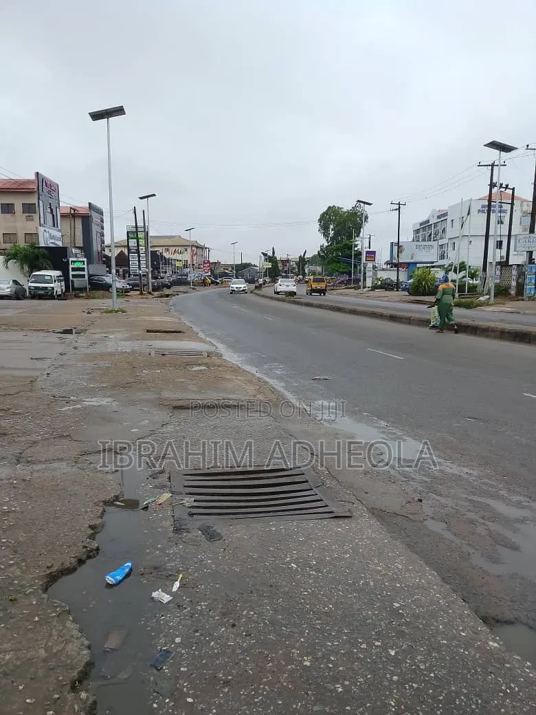 FILLING STATION Sitting on a 4plot of Land in Egbeda