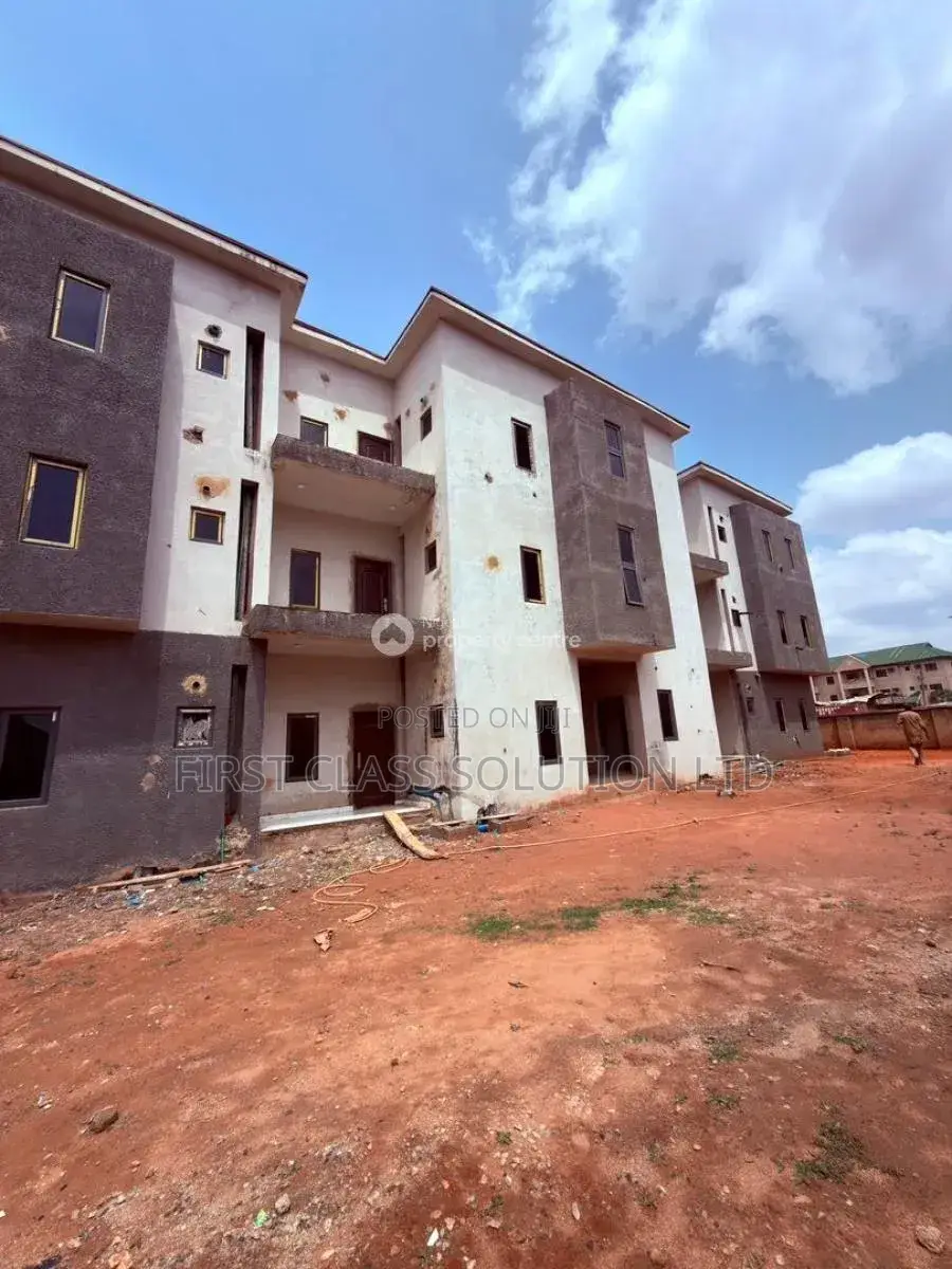 3bdrm Apartment in Life Camp for sale in Life Camp