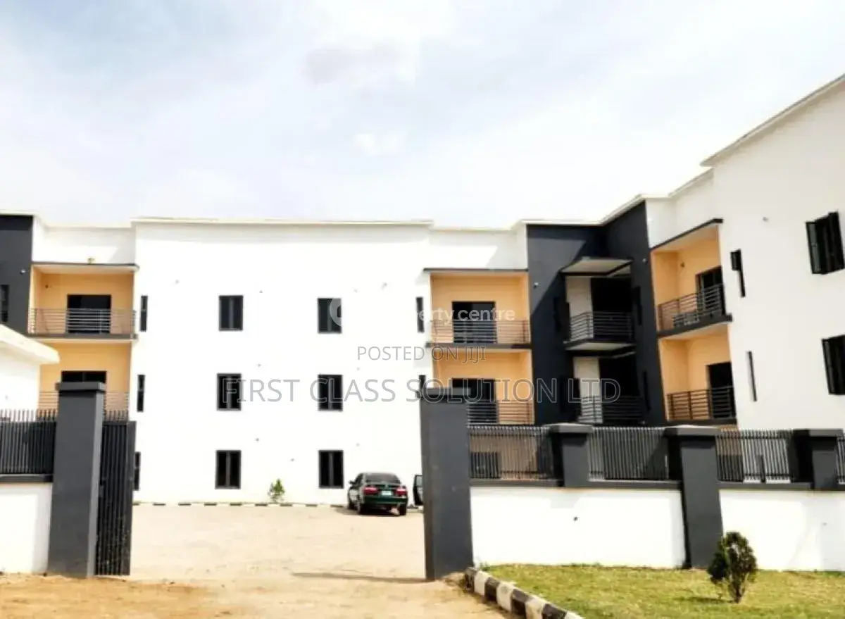 Furnished 3bdrm Apartment in Kaura for sale in Kaura