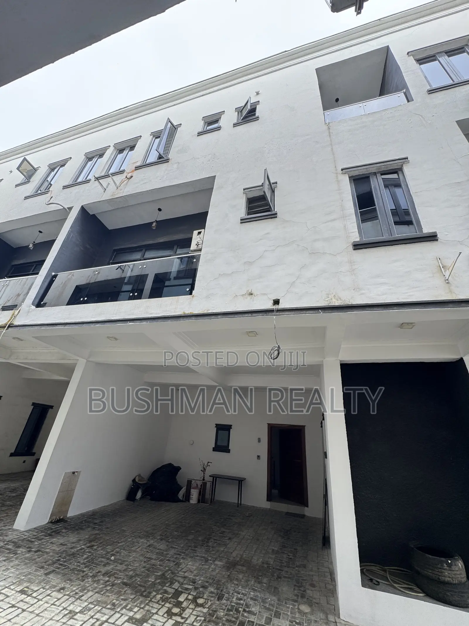 4bdrm Duplex in Ologolo for rent in Ologolo