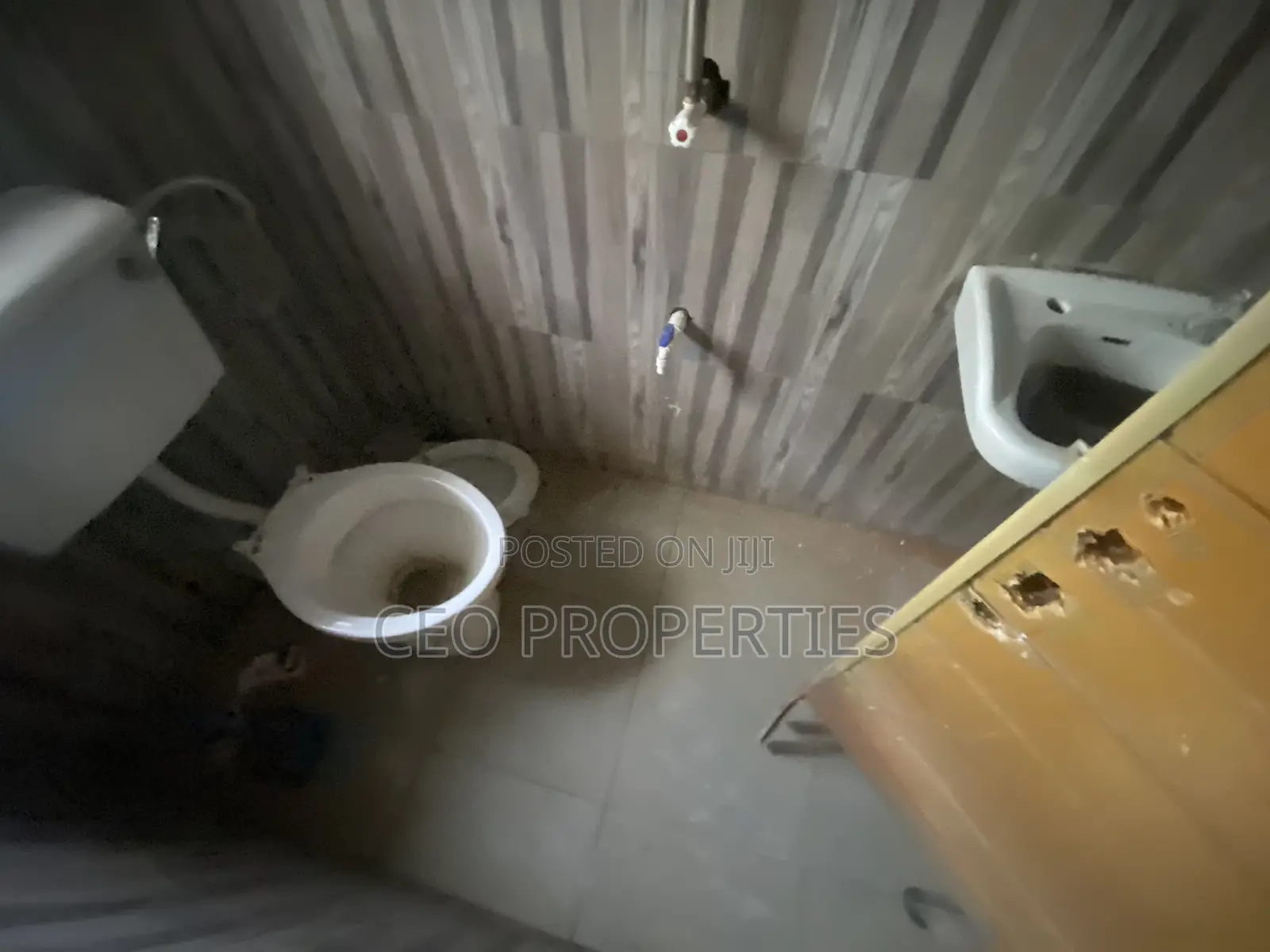 6bdrm Block of Flats in Obigbo, Port-Harcourt for sale in Port-Harcourt