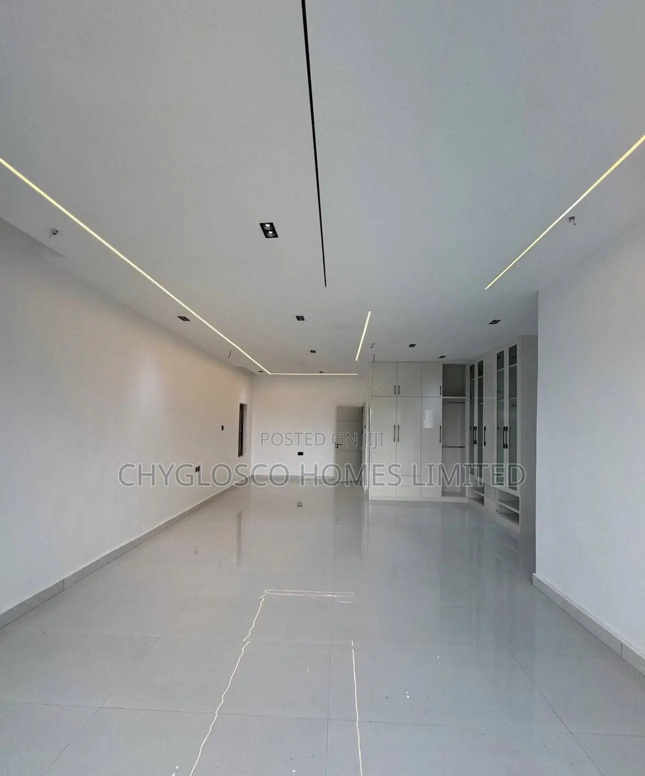 4bdrm House in Gold Town Estate, Ruuodomaya for sale in Ruuodomaya