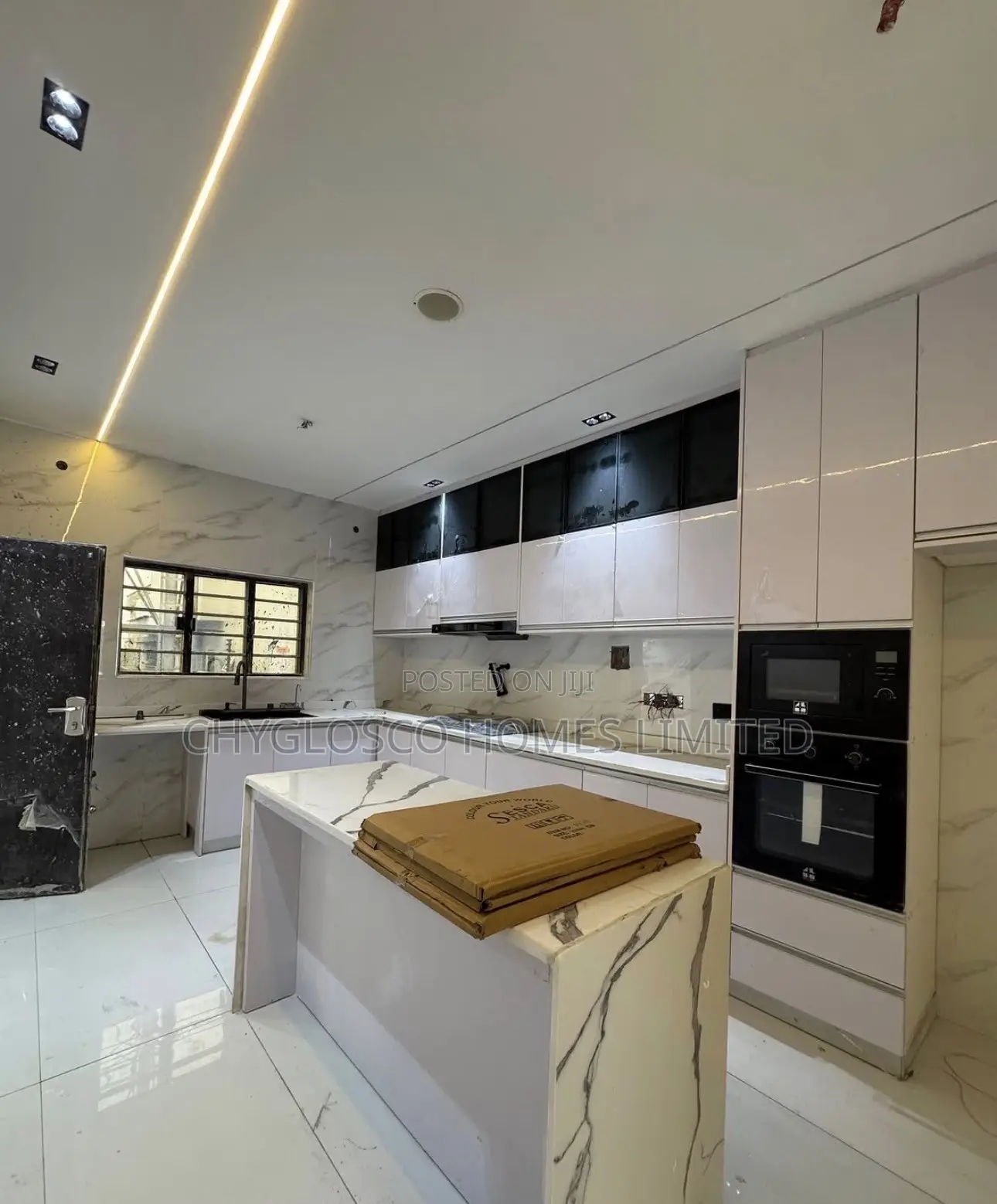 4bdrm House in Gold Town Estate, Ruuodomaya for sale in Ruuodomaya