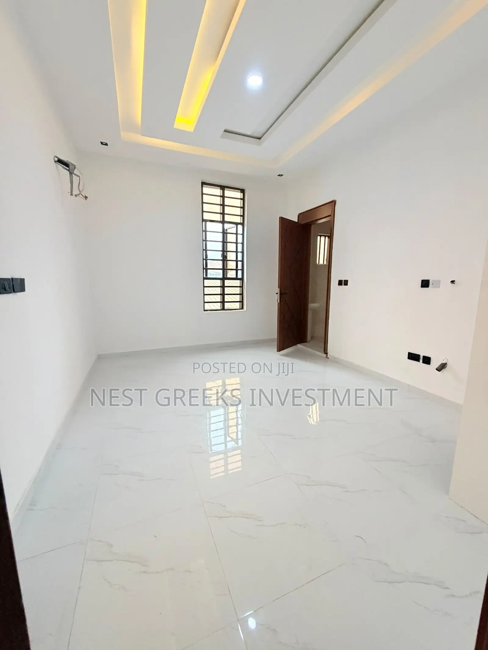 4bdrm Duplex in Oko-Oba for sale in Oko-Oba