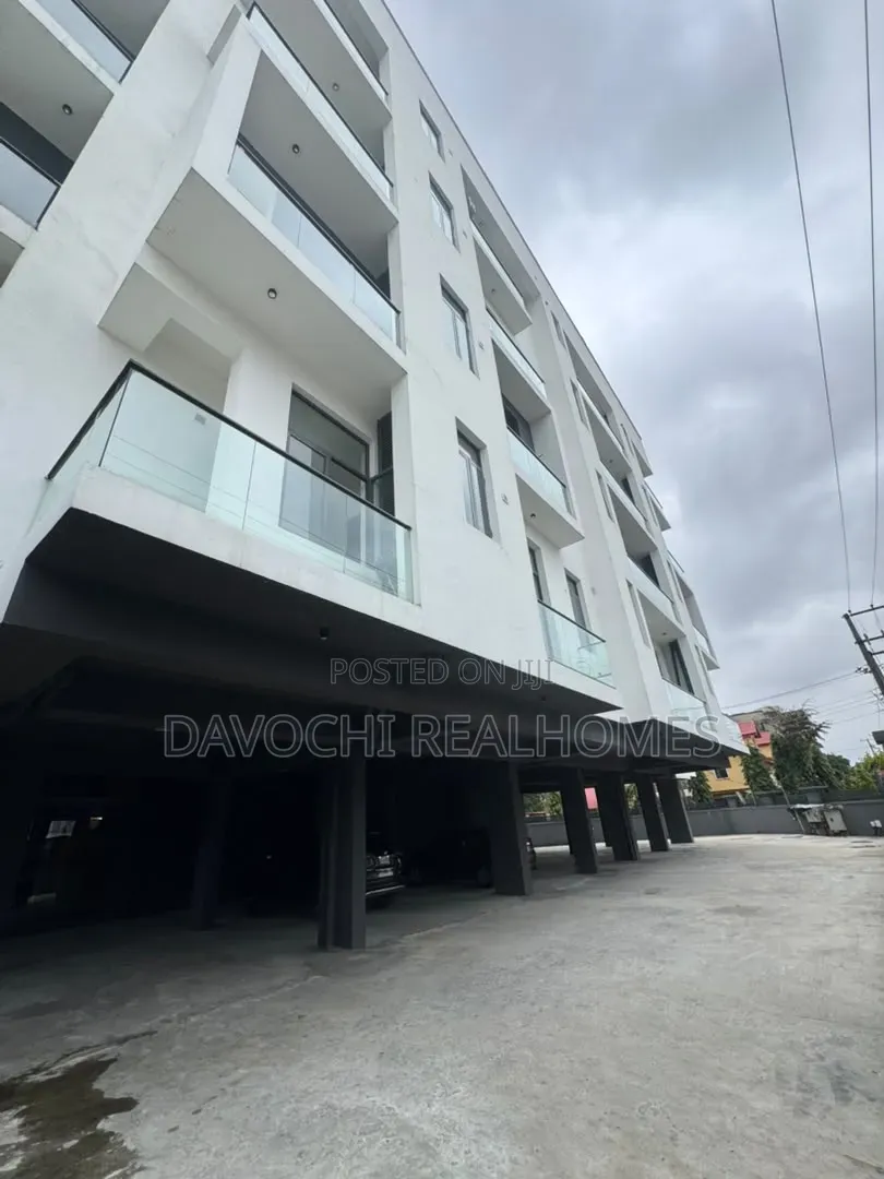 2bdrm Apartment in Lekki Phase 1 for rent in Lekki Phase 1