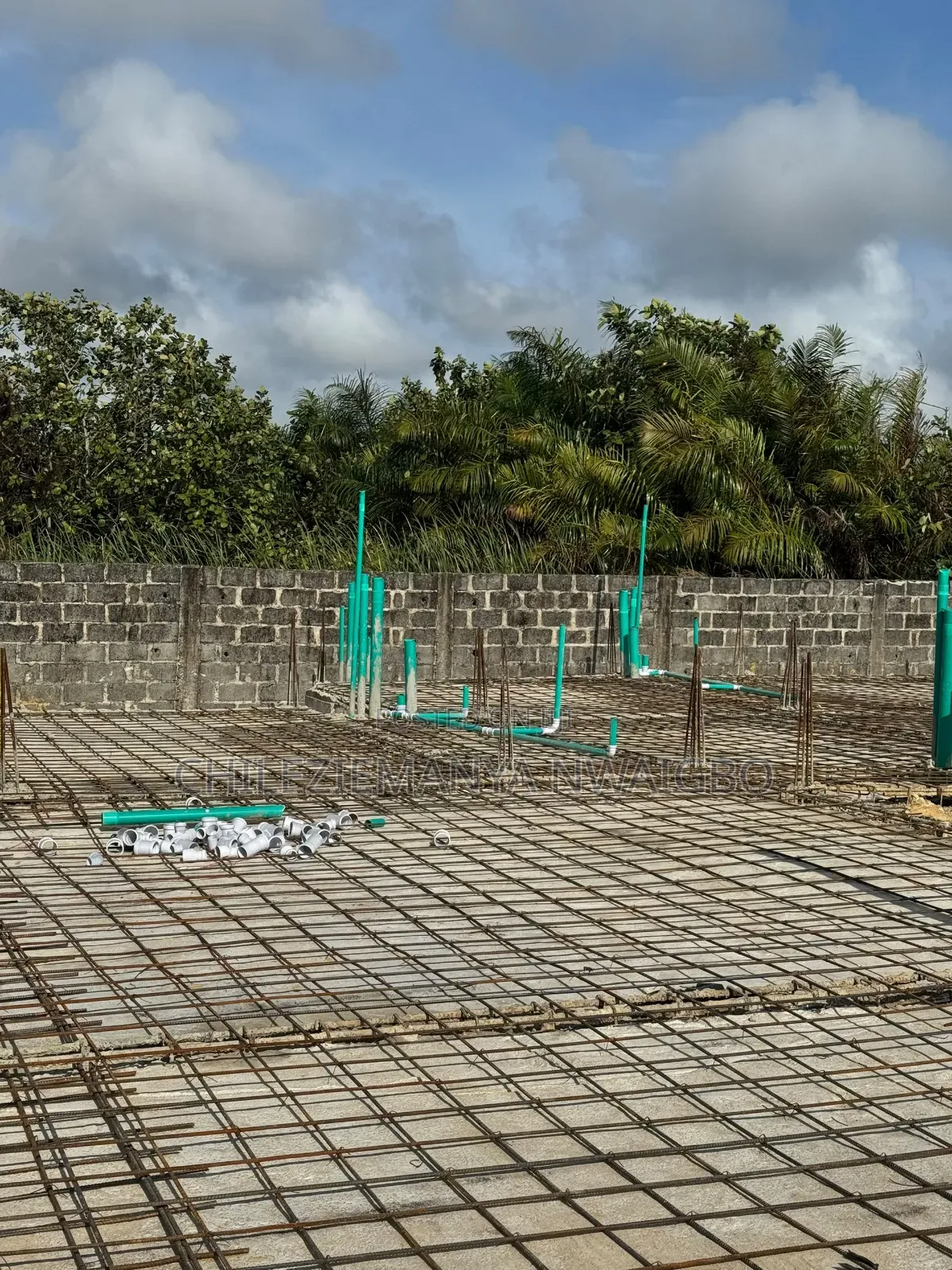 Off Plan Luxurious 2 or 3 Bed Apartments | Lekki Scheme 2 in Lekki Phase 2