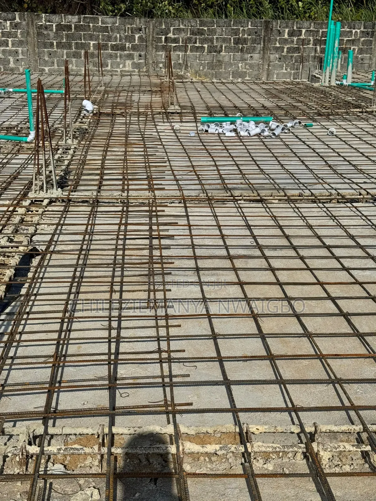 Off Plan Luxurious 2 or 3 Bed Apartments | Lekki Scheme 2 in Lekki Phase 2