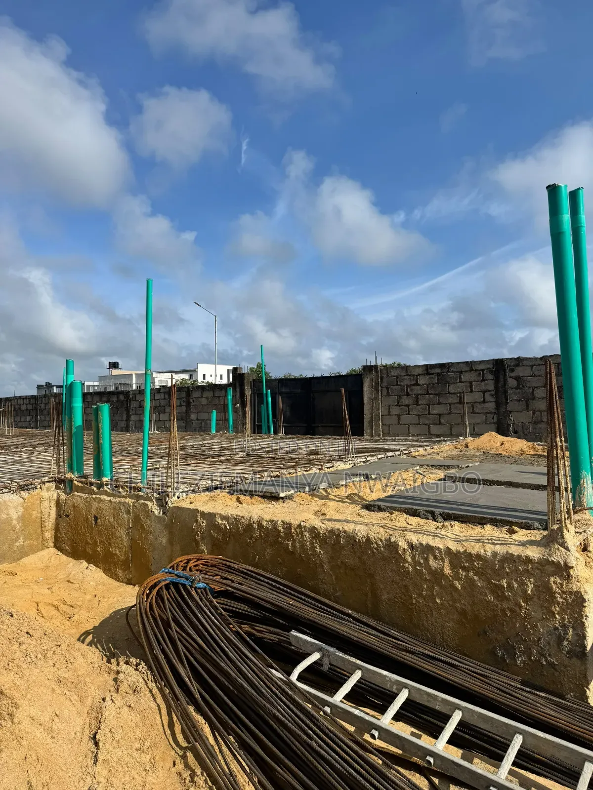 Off Plan Luxurious 2 or 3 Bed Apartments | Lekki Scheme 2 in Lekki Phase 2