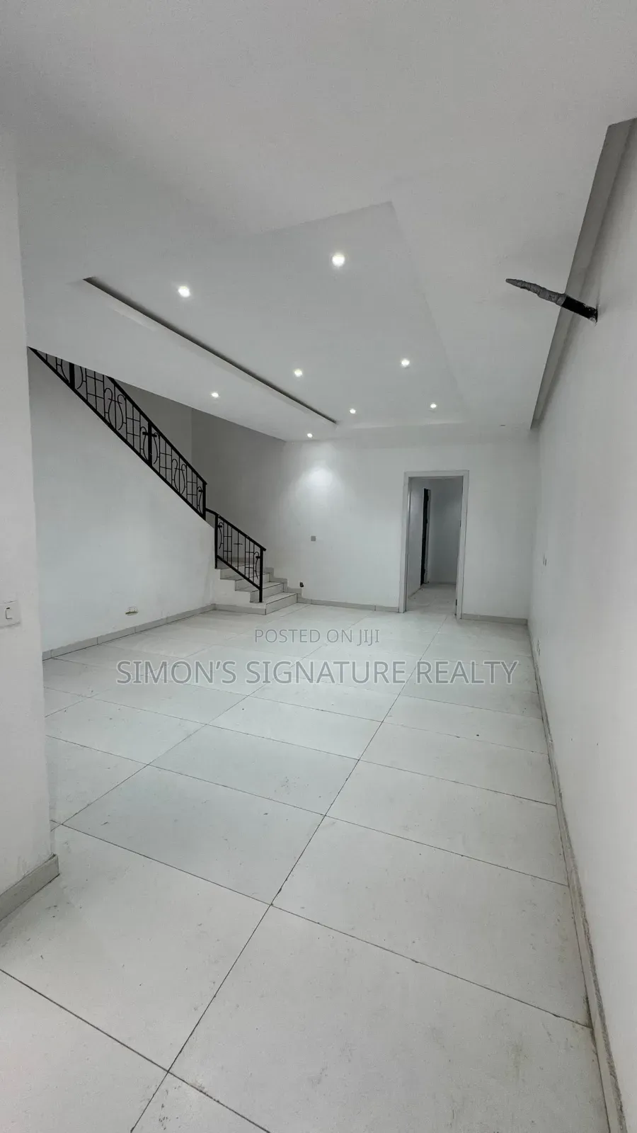 4bdrm Duplex in Lekki Phase 1 for rent in Lekki Phase 1