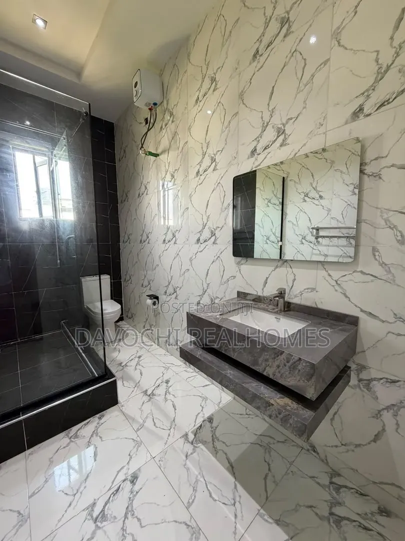 3bdrm Duplex in Ikate for rent in Ikate