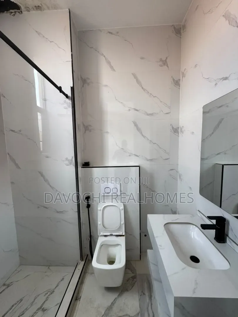 3bdrm Apartment in Lekki Phase 1 for rent in Lekki Phase 1