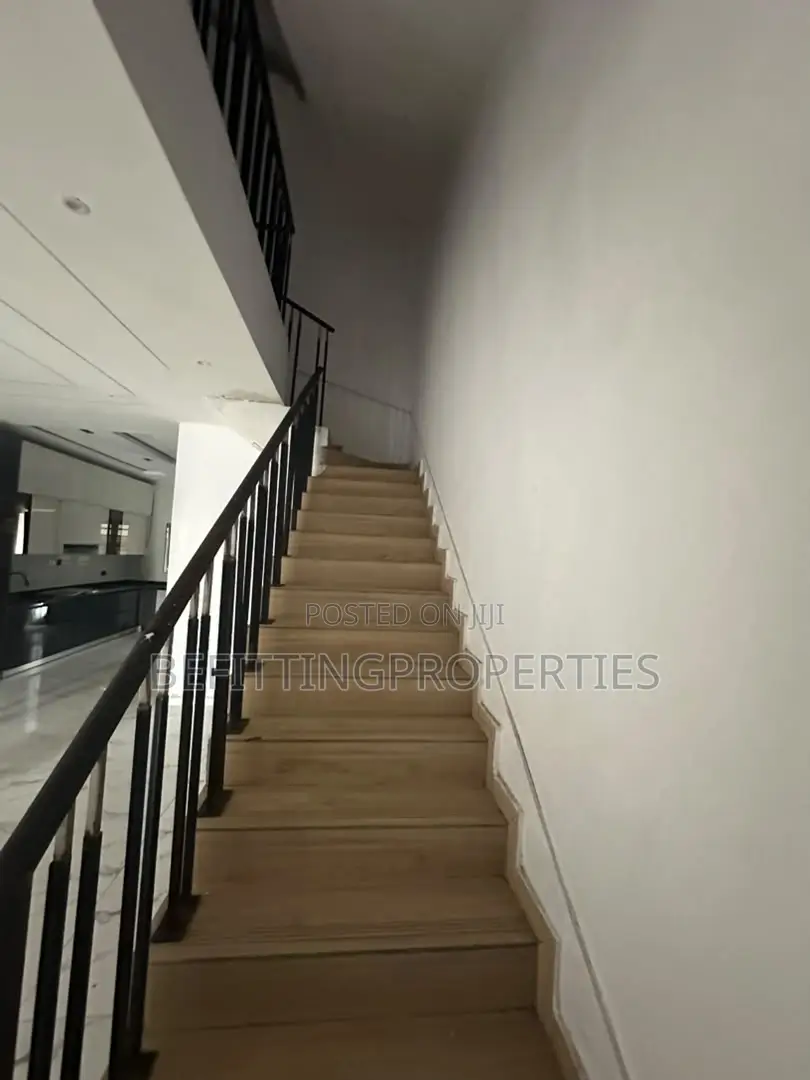 4bdrm Duplex in Ikeja GRA for sale in Ikeja GRA