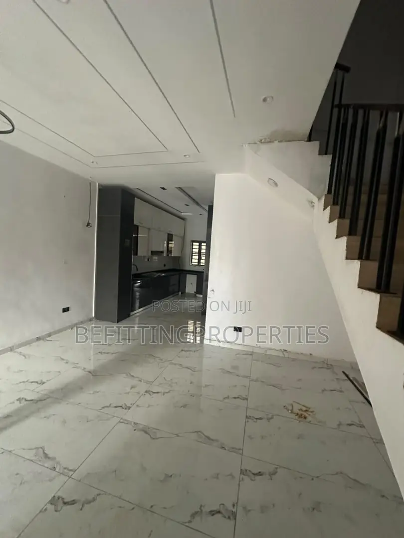 4bdrm Duplex in Ikeja GRA for sale in Ikeja GRA