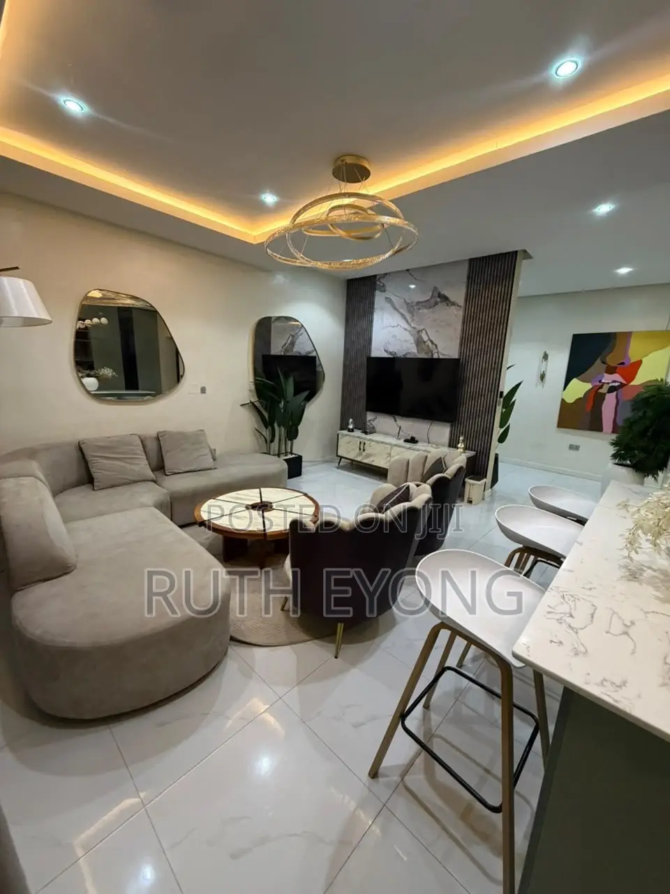 Furnished 2bdrm Apartment in 𝗜𝗸𝗮𝘁𝗲, 𝗟𝗲𝗸𝗸𝗶, Lekki Phase 1 for rent in Lekki Phase 1