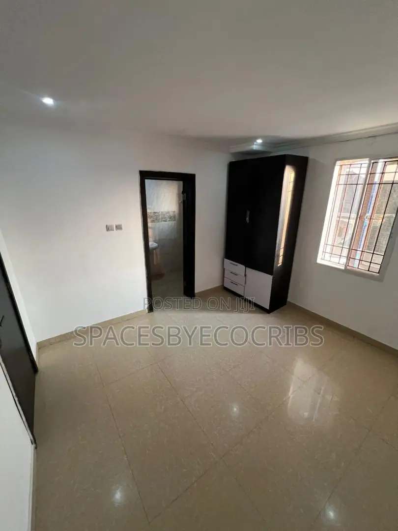 1bdrm Shared Apartment in Dupe Oguntade, Ikate-Elegushi for rent in Ikate-Elegushi